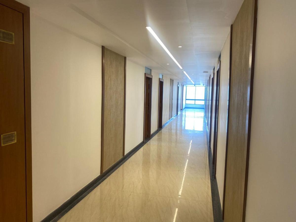The Urban Hive Hotel ベルガウム エクステリア 写真